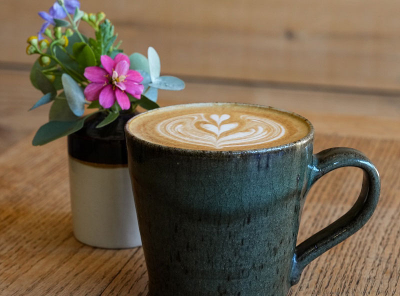 お食事と一緒に楽しめるおいしいコーヒー